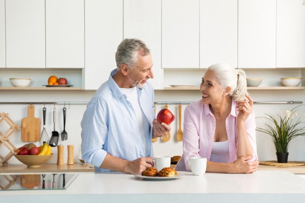 old people eating while having full dentures